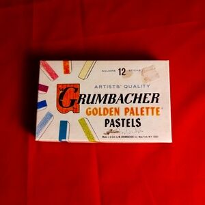 Vintage Grumbacher Golden Palette Pastels